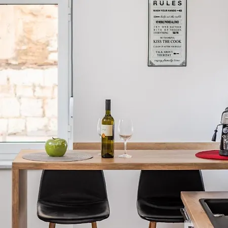 Nicoletta Apartamento *